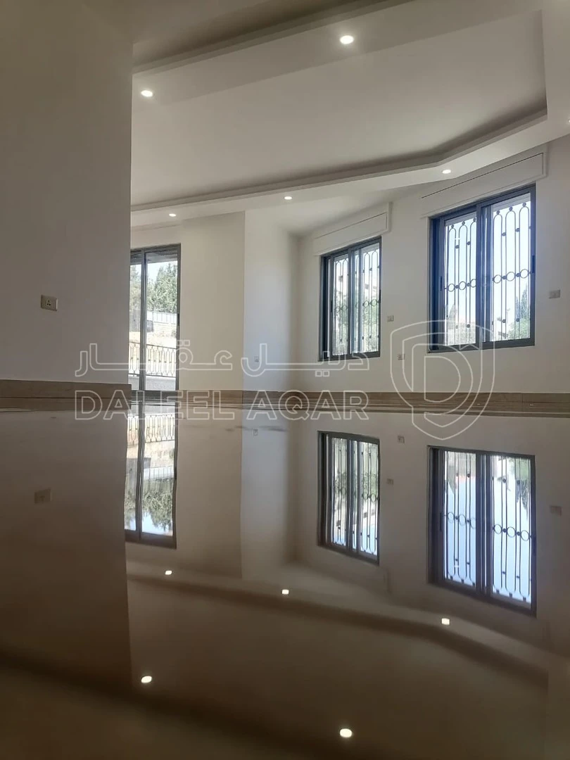 شقة في شقة للبيع في ام السماق قرب روان كيك - 150,000 دأ - صورة 1